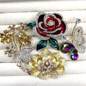 JEWELRY- Live Auction Notification 😊 Like this to be notified when I go LIVE 🎉